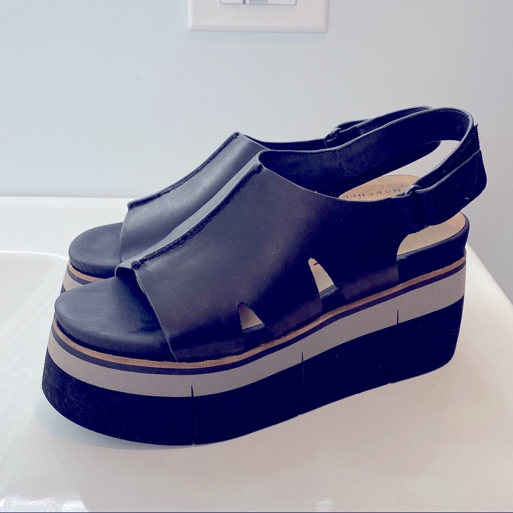 Naked Feet platform wedges. Great for 6 & 6.5